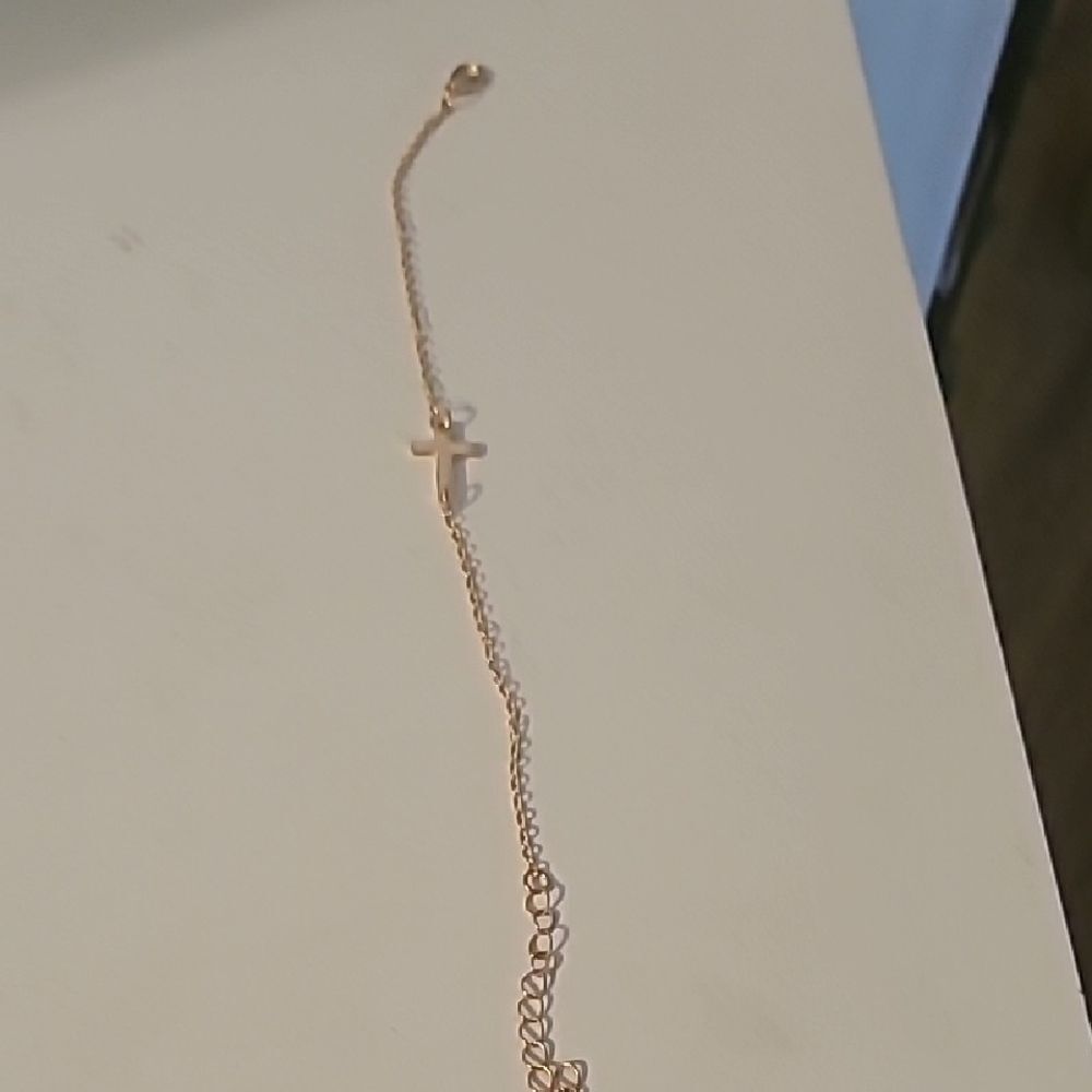 Delicate Gold Cross Bracelet